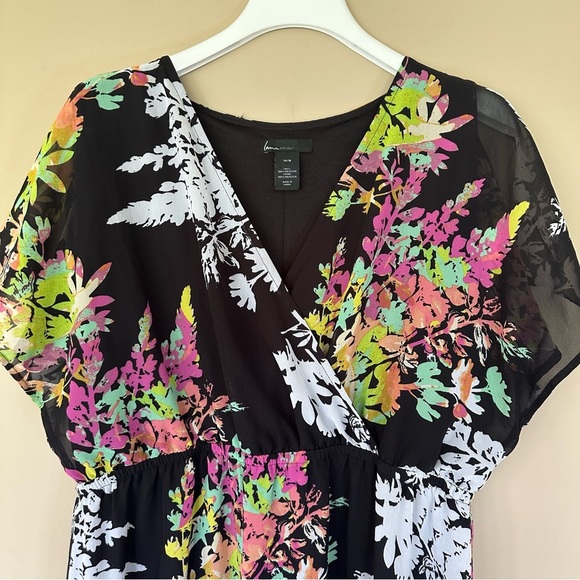 Lane Bryant Floral Maxi Dress Women 14/16 Vneck Empire Waist Flutter Sleeve Blac - Picture 2 of 9